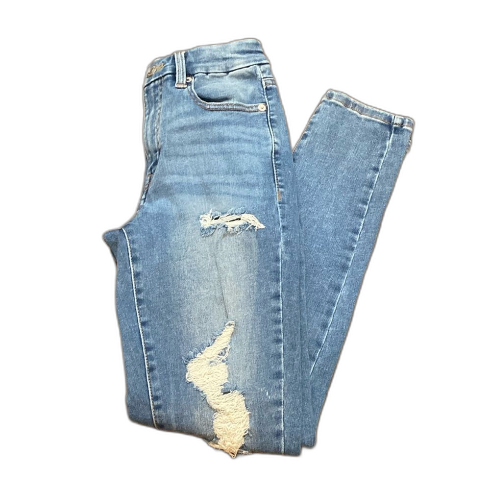 Aeropostale High Rise Curvy Skinny Jeans